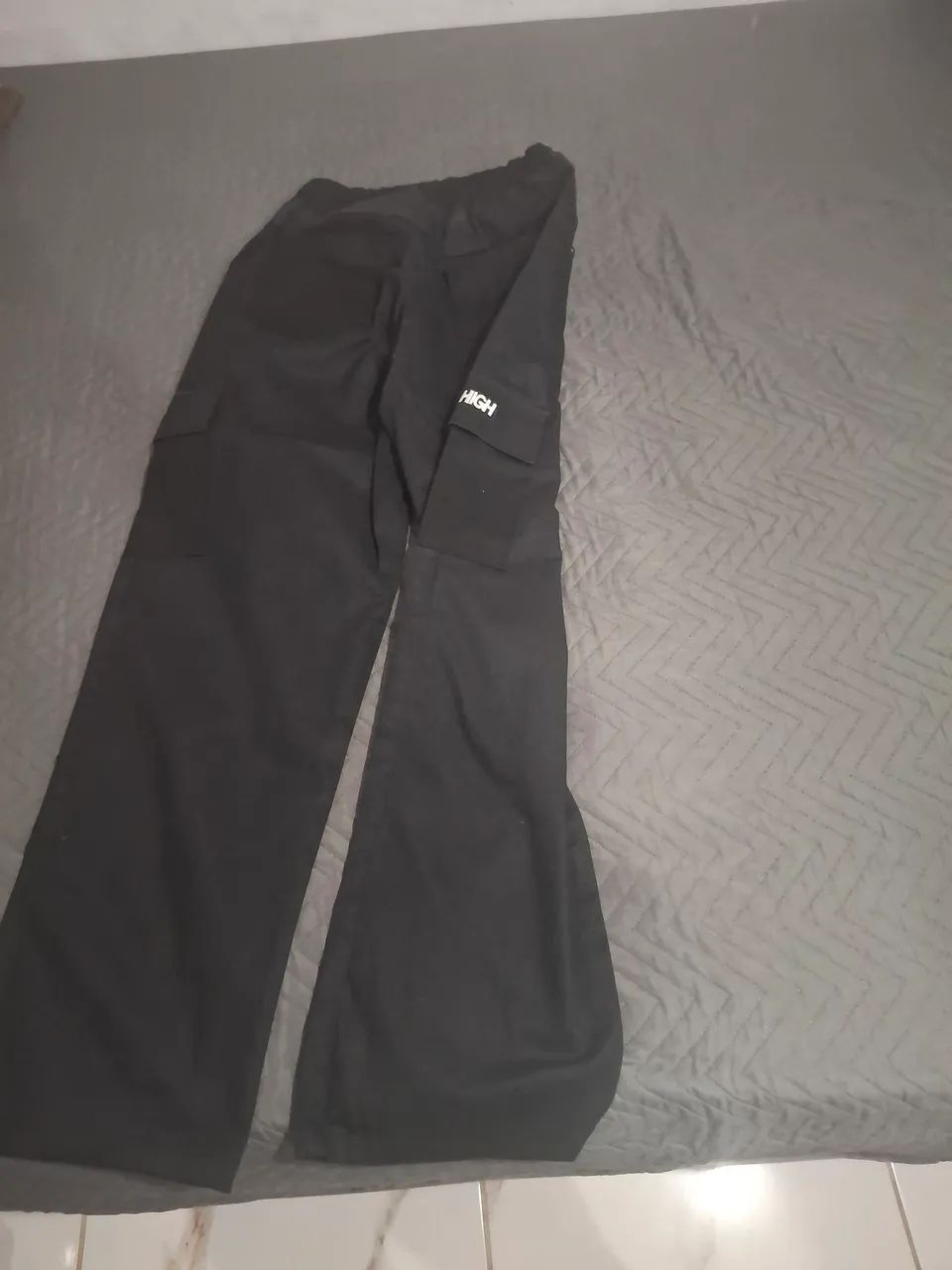 Calça HIGH preta