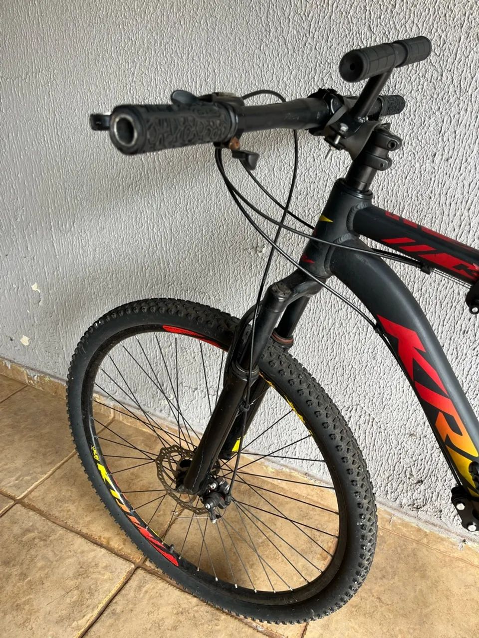 Bicicleta de marcha freio a disco  - Foto 4