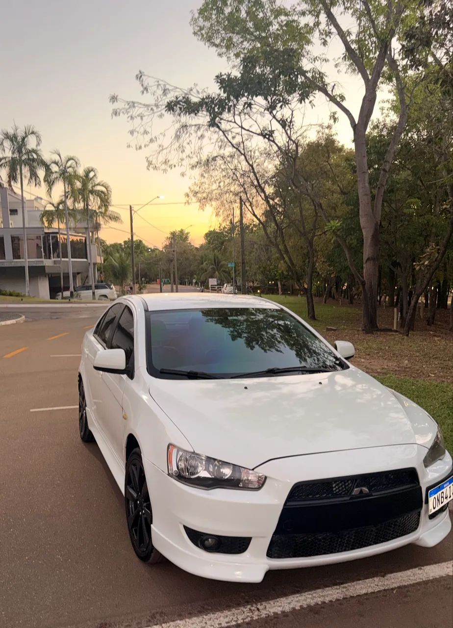 Mitsubishi Lancer 2.0 16V 160cv Aut. 2014 - Foto 3