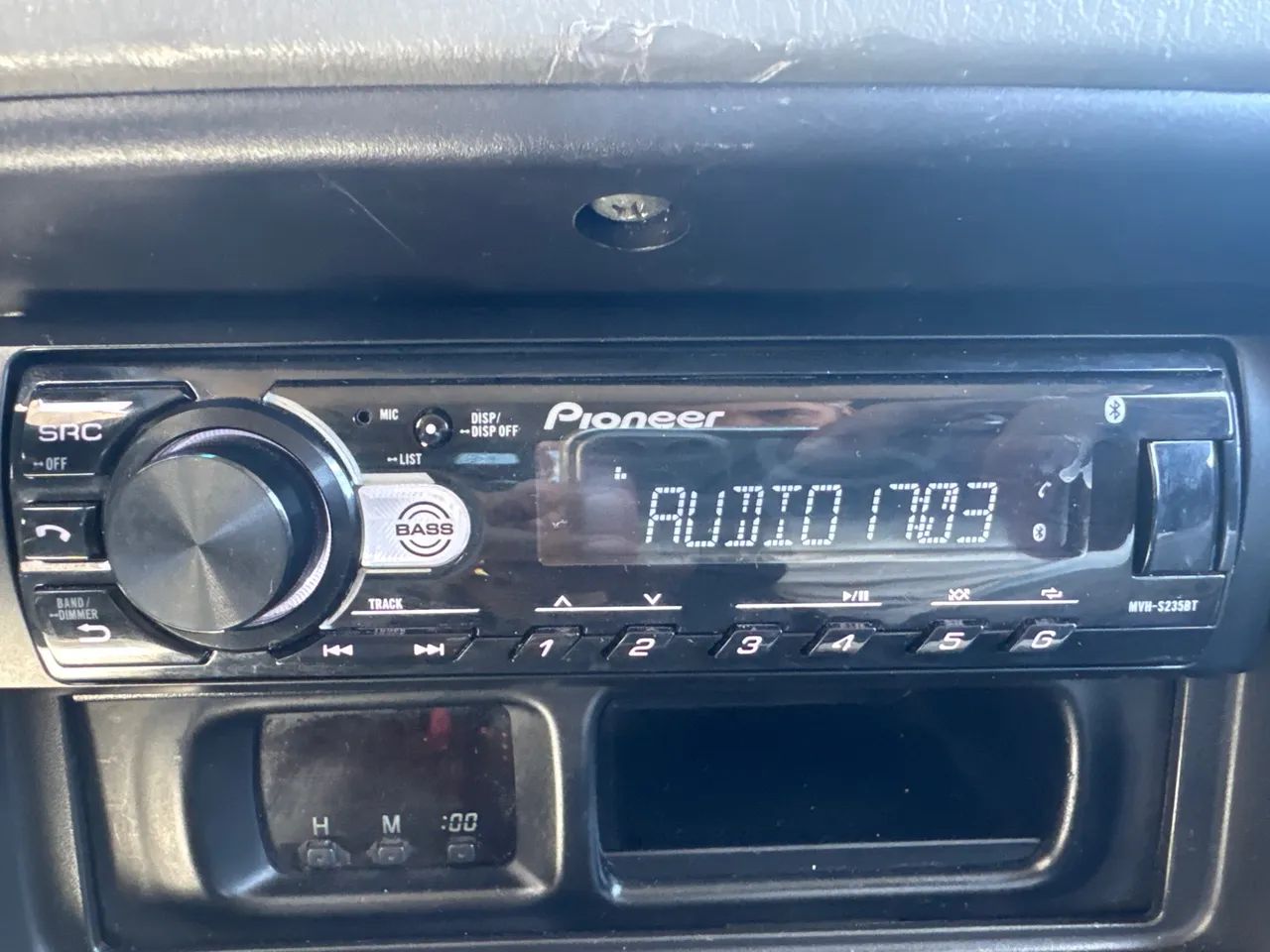 Pioneer. 
