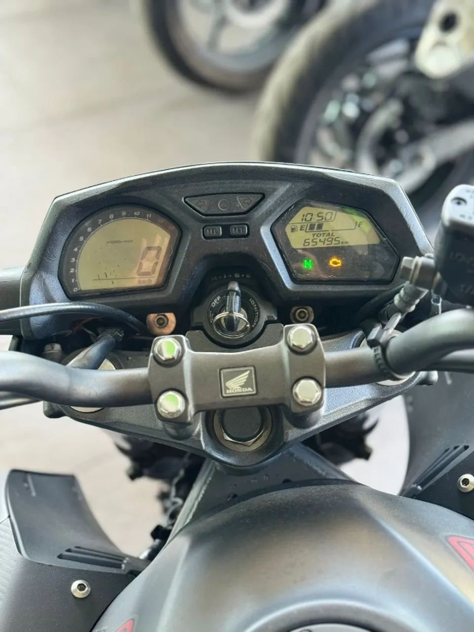 HONDA CB650F 2016 OPORTUNIDADE - Foto 4