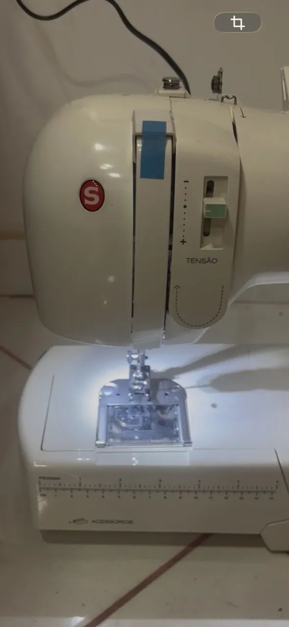 Máquina de costura Singer- NOVA - Foto 4