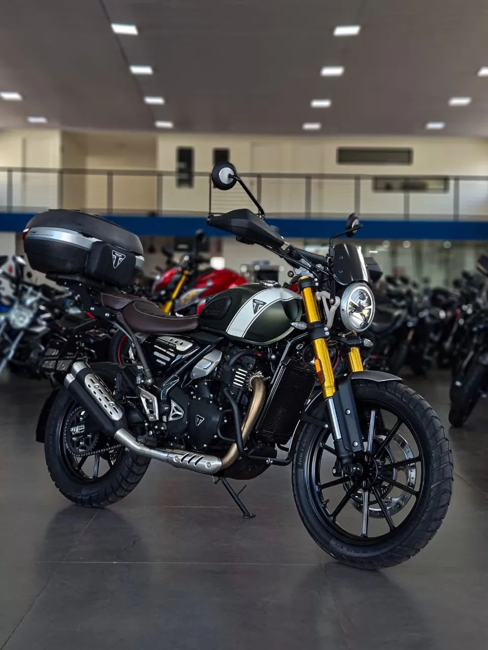 Triumph Scrambler 400 X 400 cc 