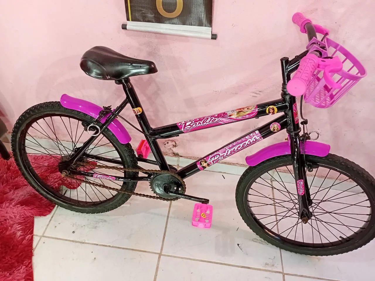 Bicicleta aro 20 ñovinha da barbie  - Foto 5