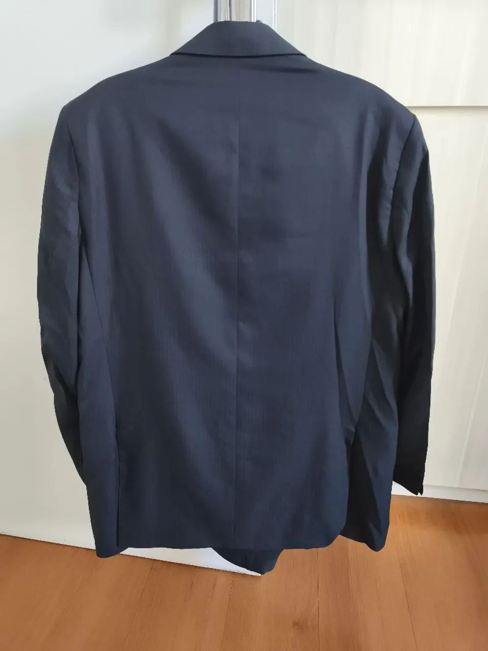Terno Completo Blazer Tam. 48 e calça Tam. 42 - Foto 2