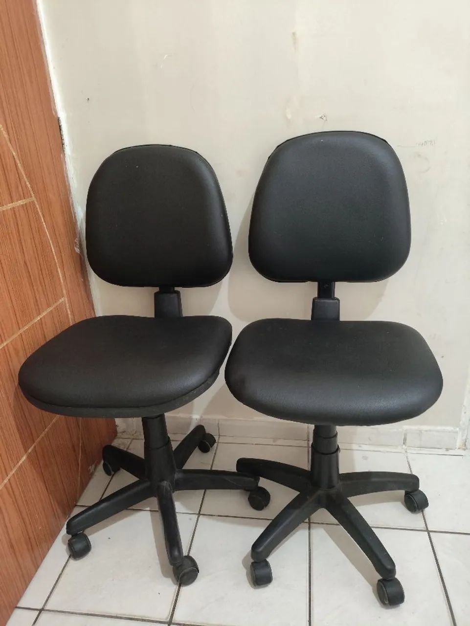 Cadeiras de escritório 