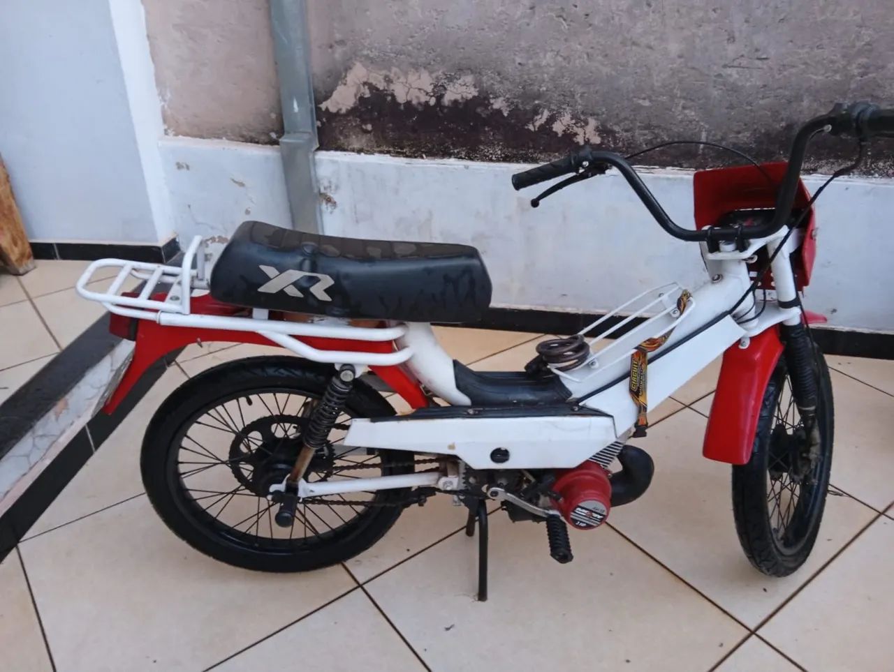 Mobilete ano 89