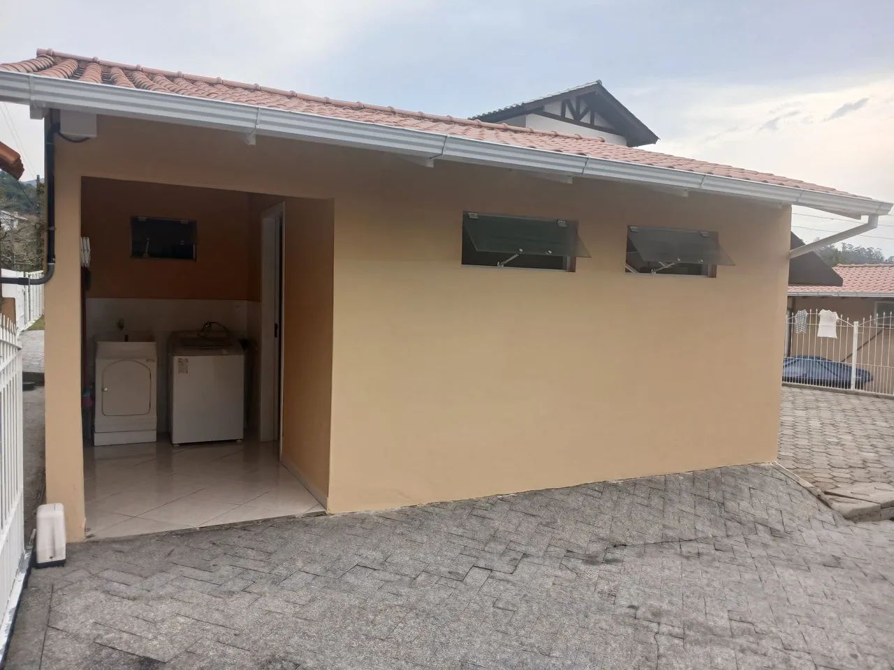 Alugo Kitinete Mobiliada Valor R$ 2.200,00 - Foto 4