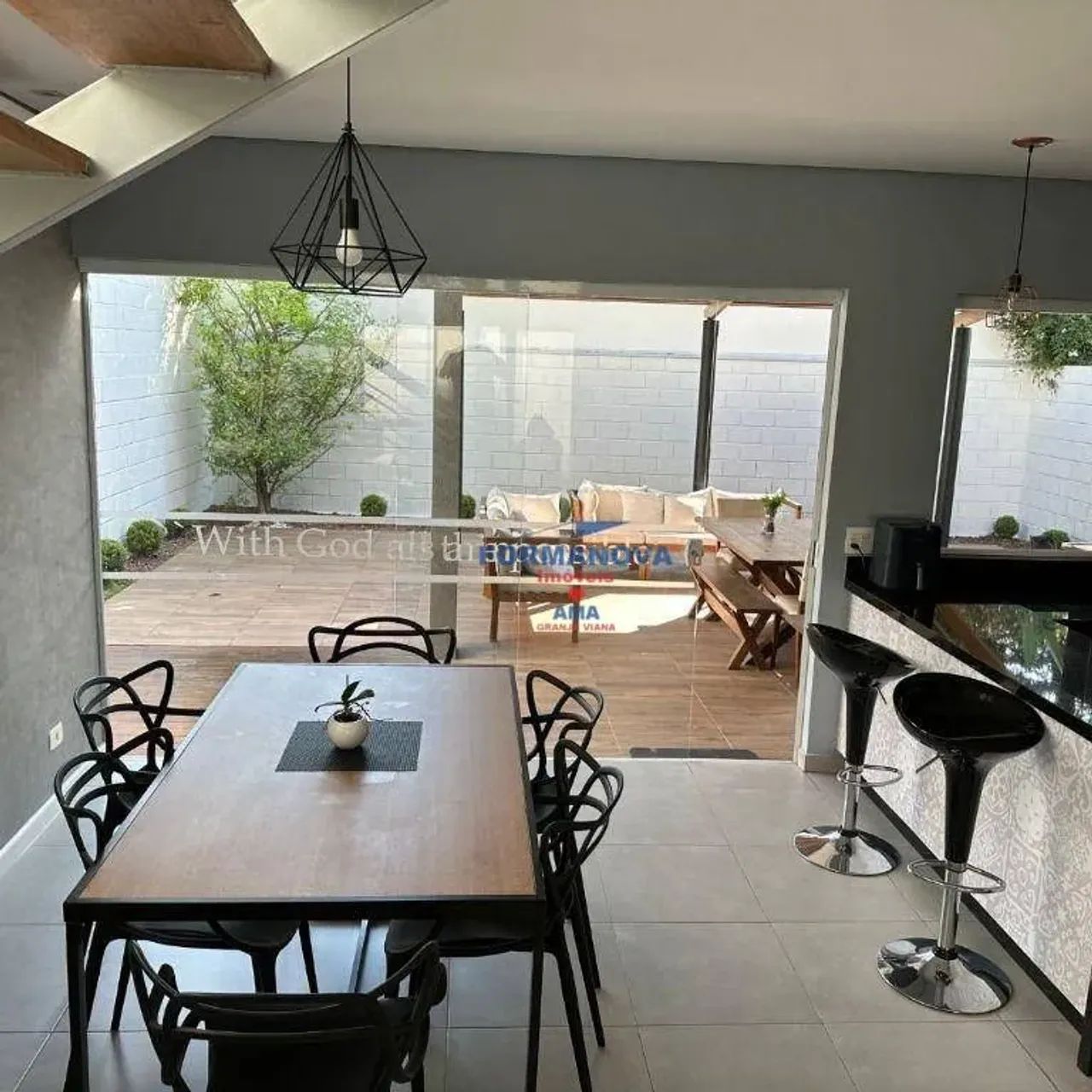 Casa com 3 Suítes à venda na Granja Viana - Foto 3