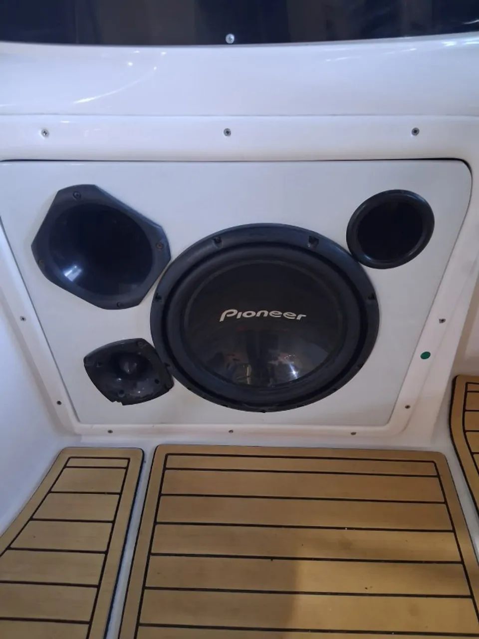 Lancha Focker 230 ano 2015 com Mercruiser 220HP - Foto 9