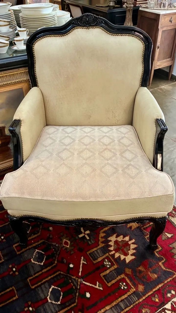 Par de Poltronas Bergère Estilo Luís XV - Foto 2