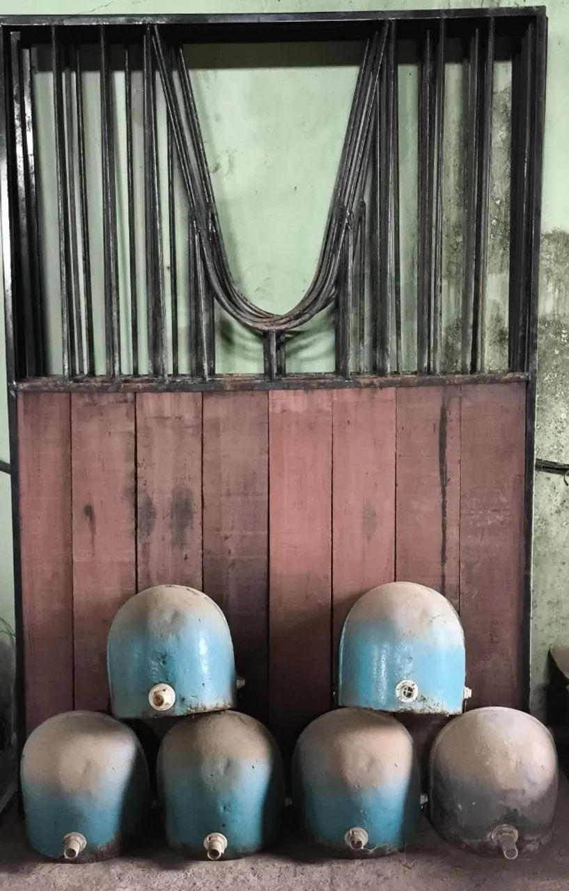Vende-se Porta para Baias de Cavalos. - Foto 3