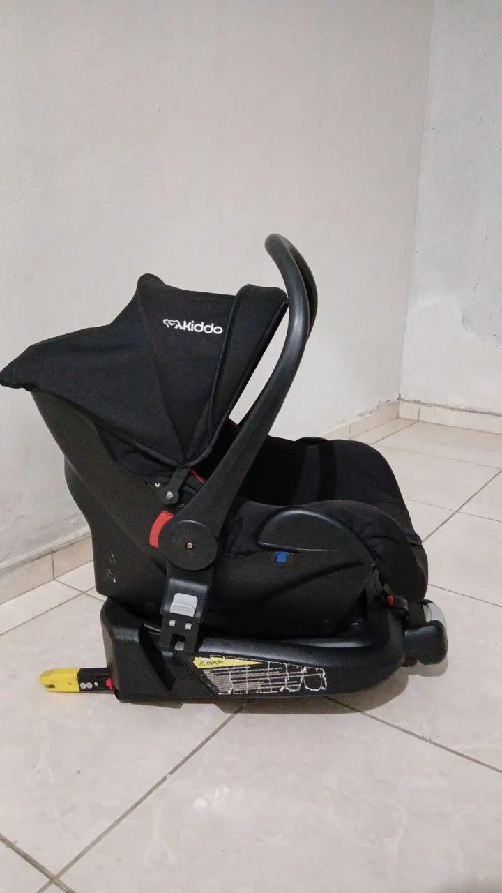 Carrinho de bebe + bebe conforto + base veicular  - Foto 3