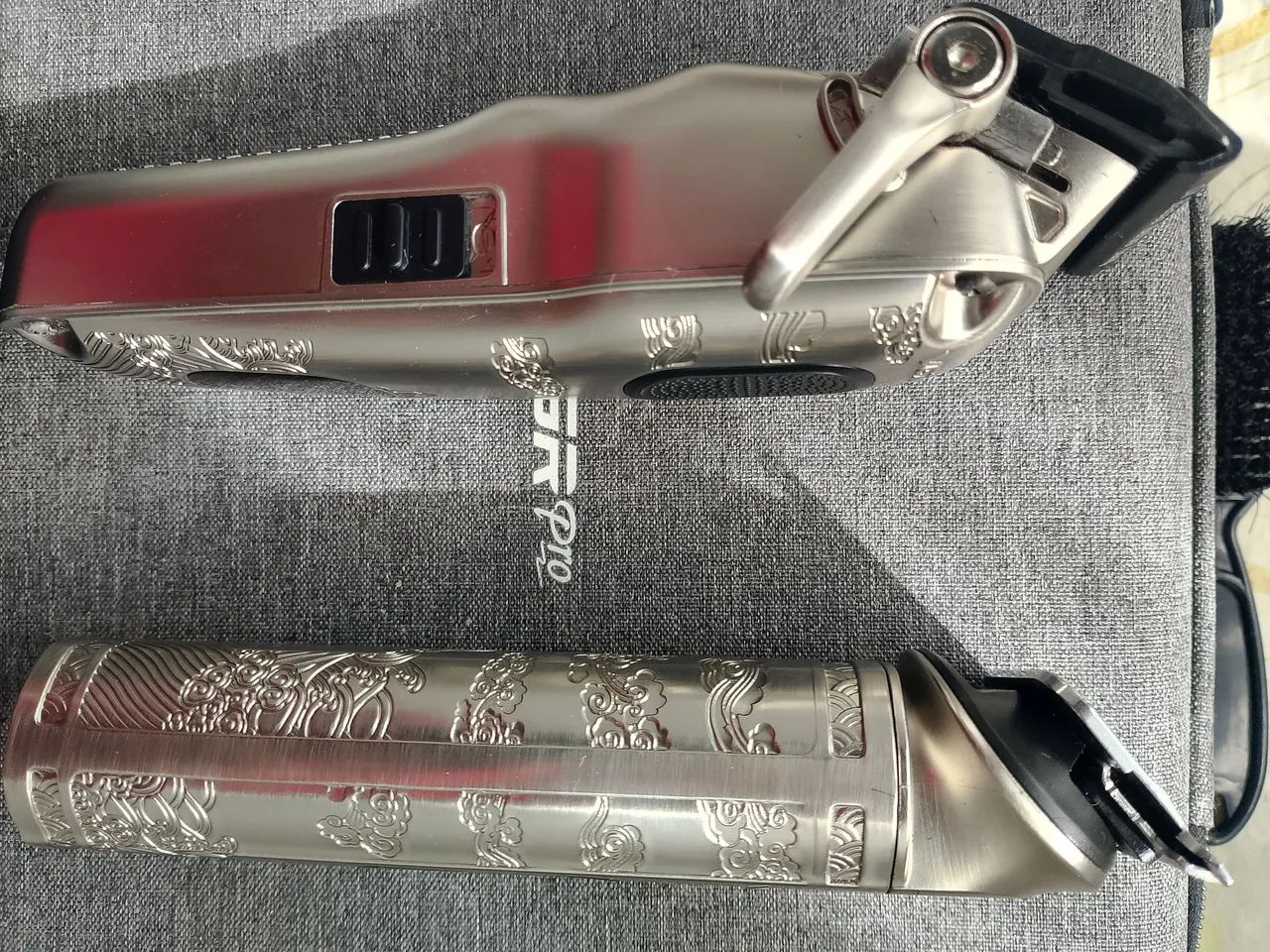 Máquina de cortar cabelo VGR pro - Foto 3