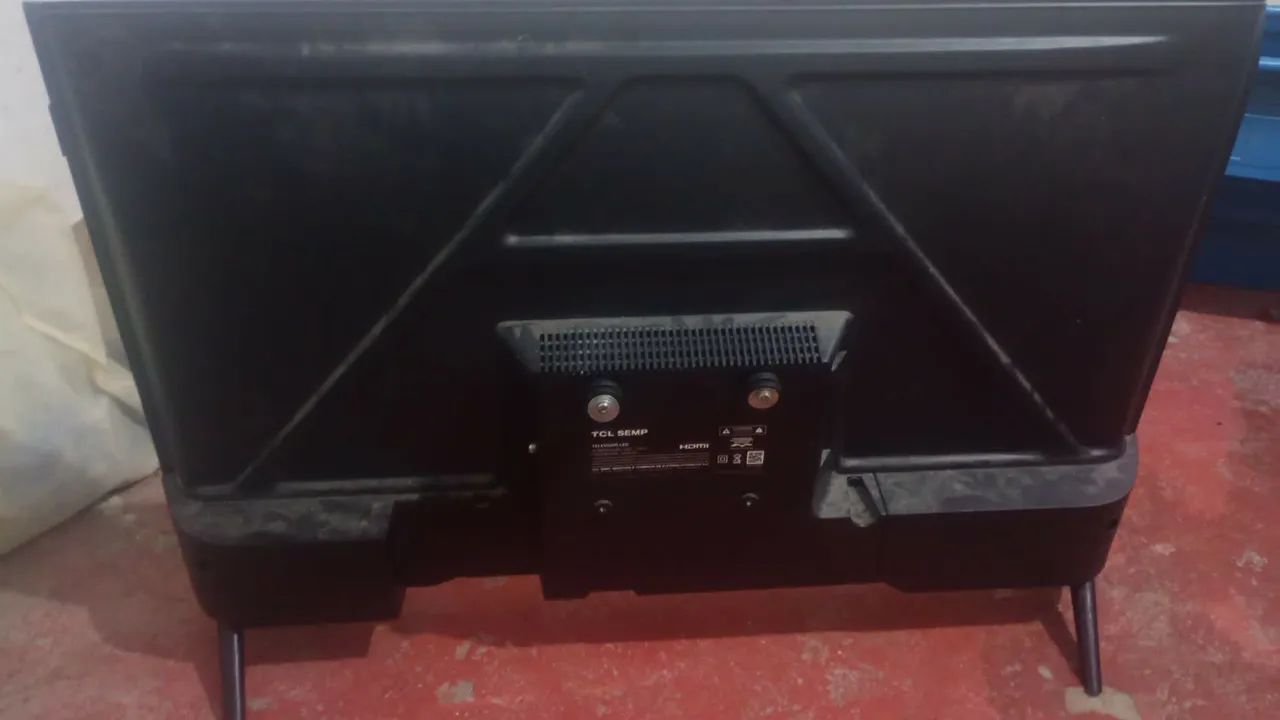 Tv com defeito quero me desfazer dela - Foto 2