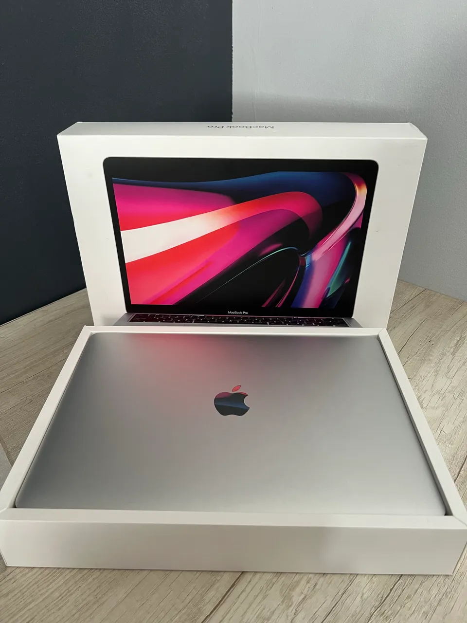 MacBook本体 MacBook Pro 15 2016 i7 16GB SSD512GB MacBook Pro 15 2016 i7 16GB 512GB - Impecável / 249 ciclos