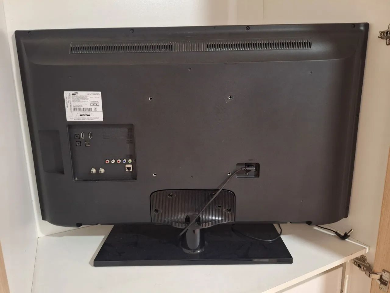 TV Samsung 40" 3D com defeito linha horizontal  - Foto 2