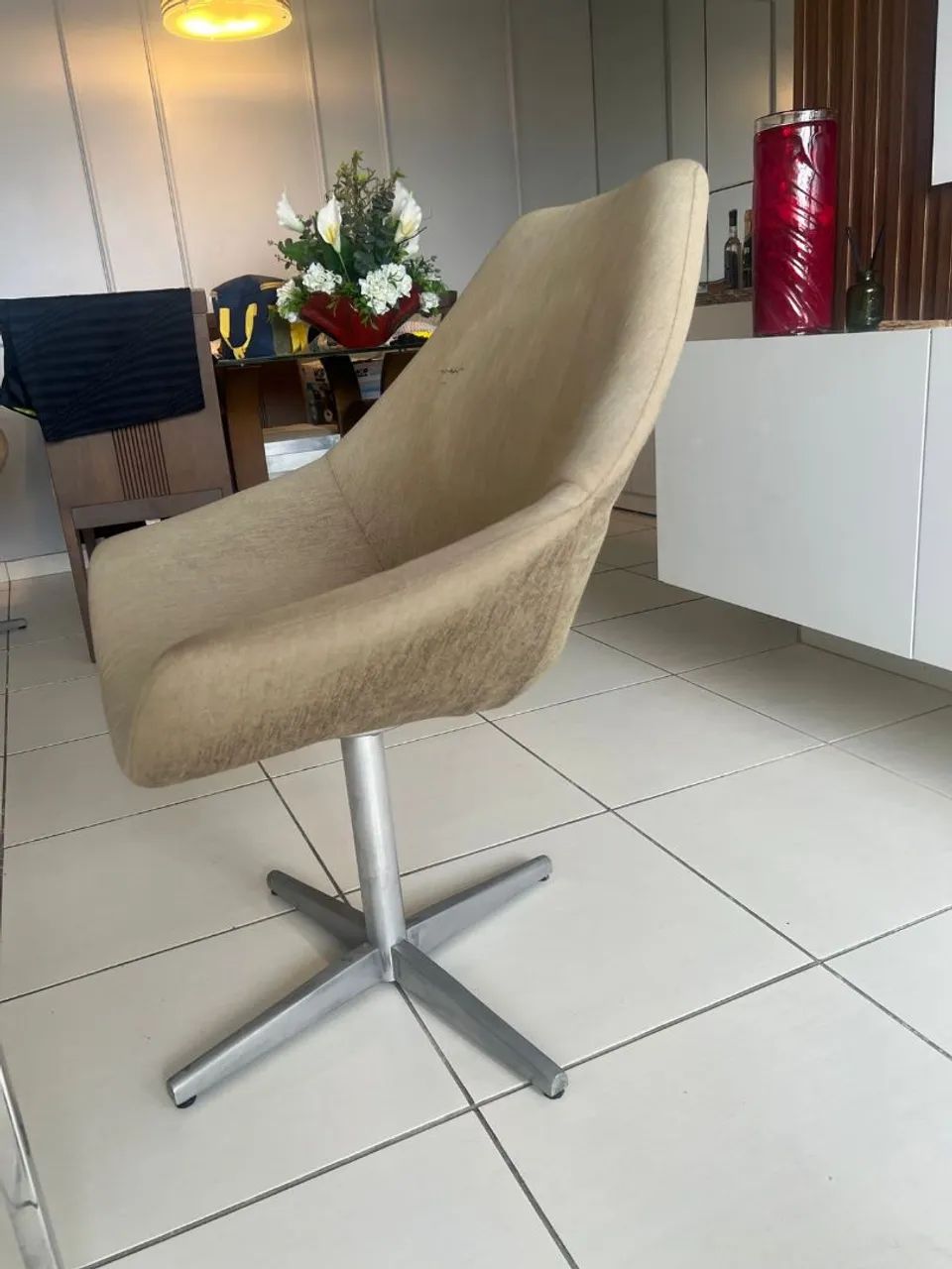 Cadeira giratória  - Foto 4