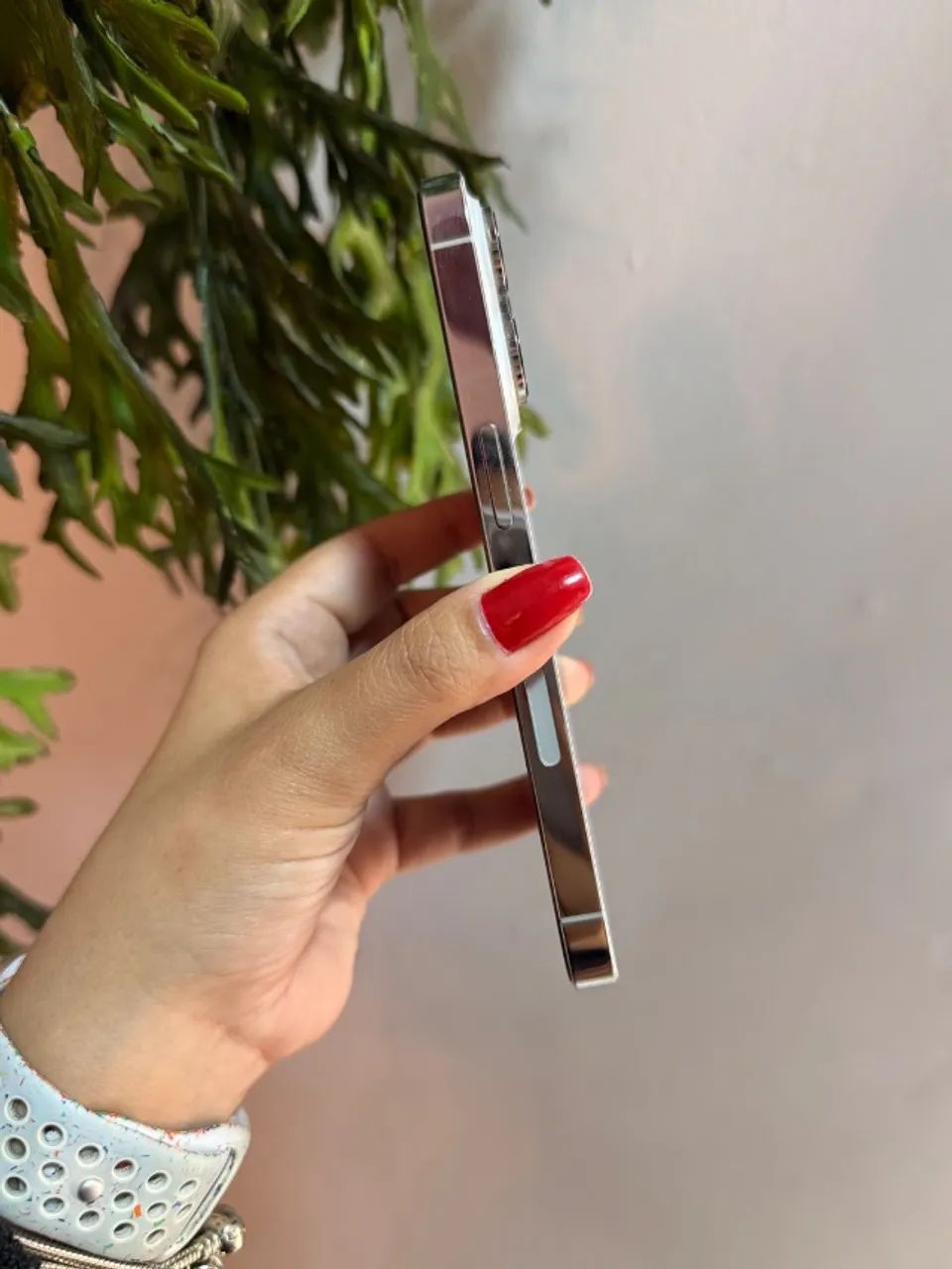 IPHONE 14 pro 