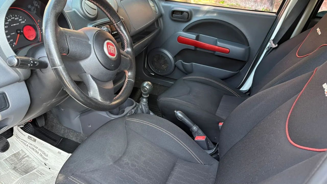 Fiat Uno Sporting 1.4 EVO Fire Flex 8V 4P 2012 - Foto 4