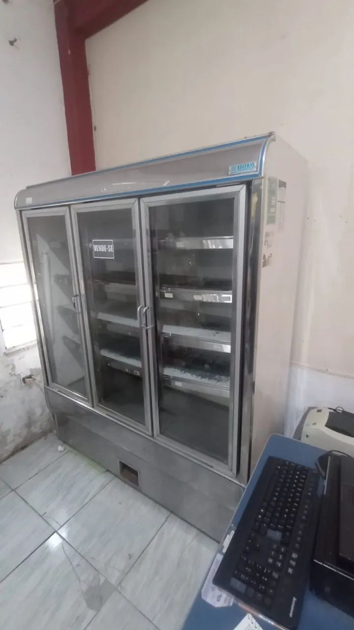 Refrigerador expositor comercial