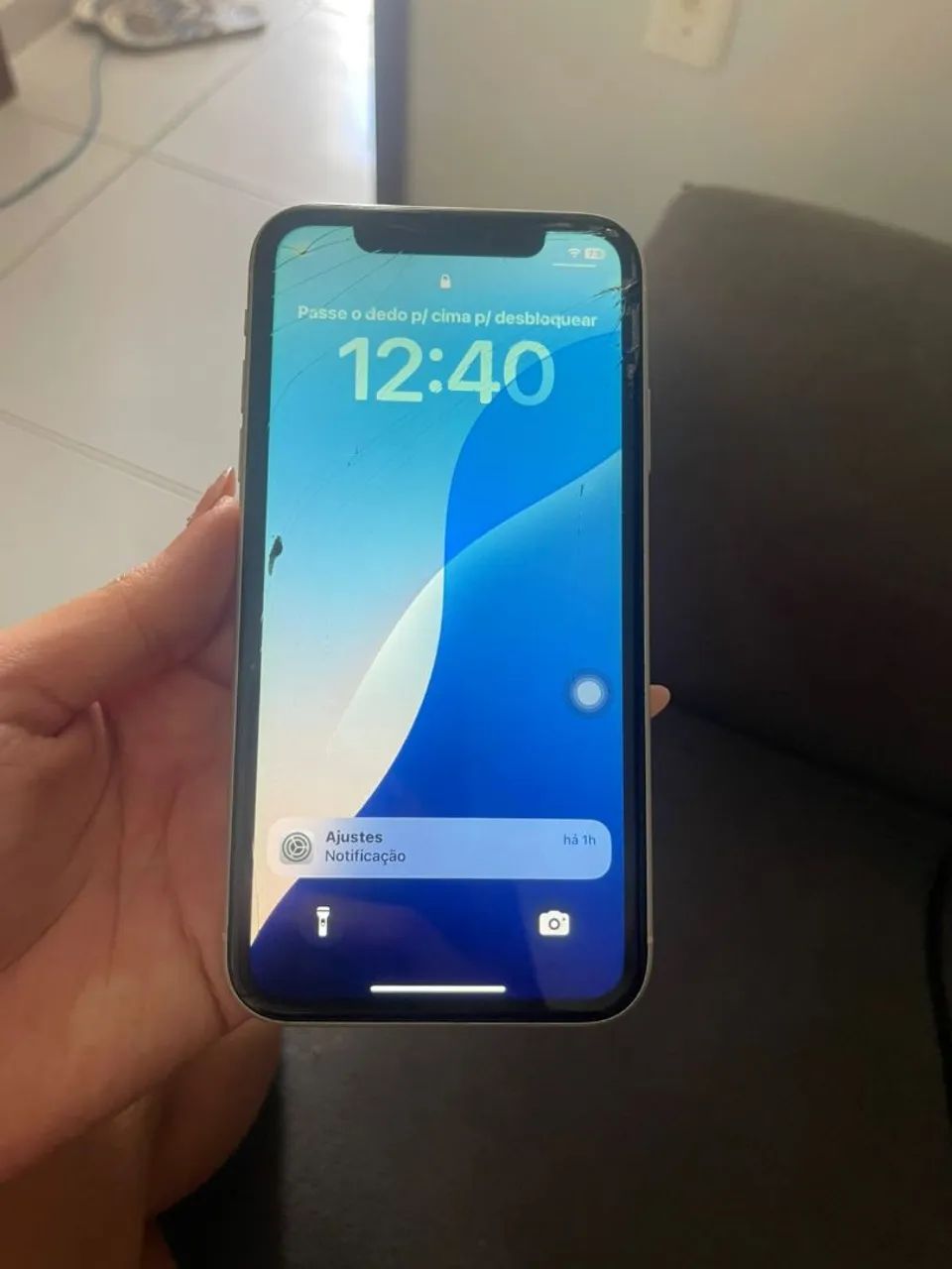 Vendo iPhone XR 64gb bateria 90% - Foto 2