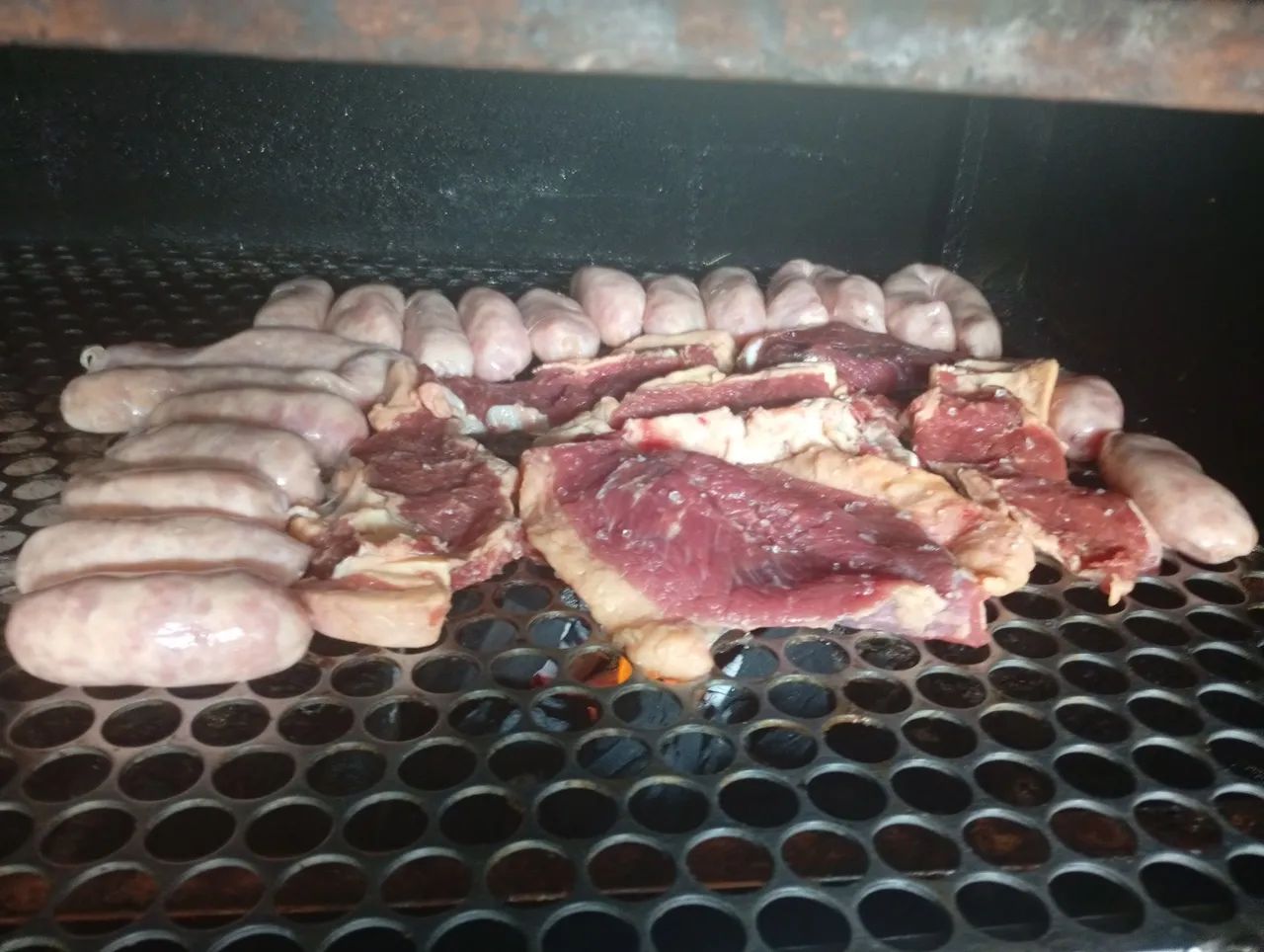 Churrasqueiro  - Foto 2