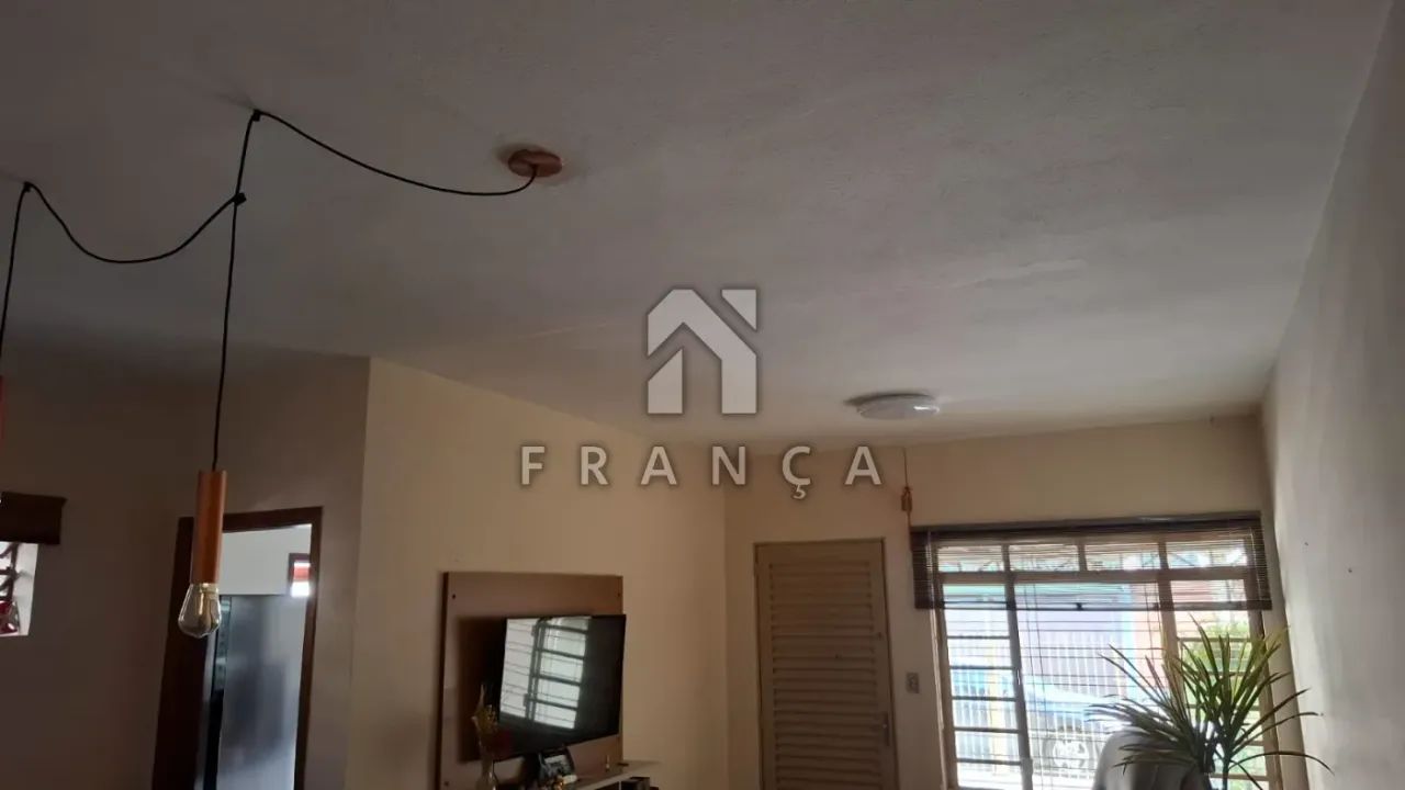 Casa Comercial em Jacareí - Foto 4