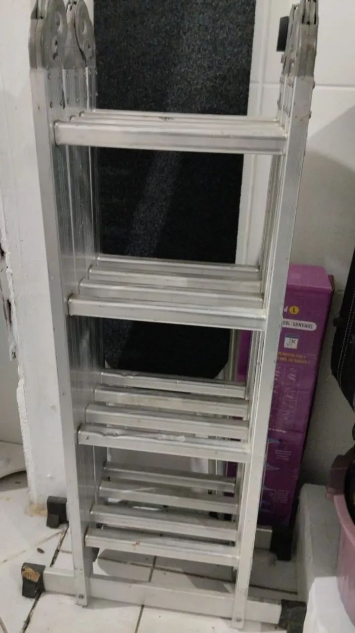 Escada de Alumínio  - Foto 2