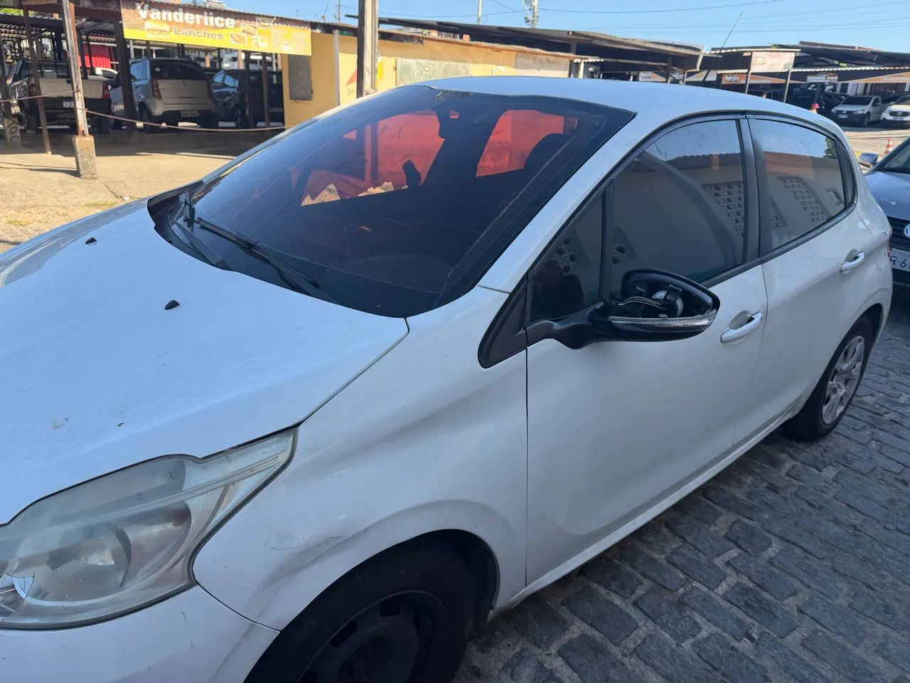 Peugeot 208 Active/active Pack 1.5 Flex 8V 5P 2014 - Foto 3