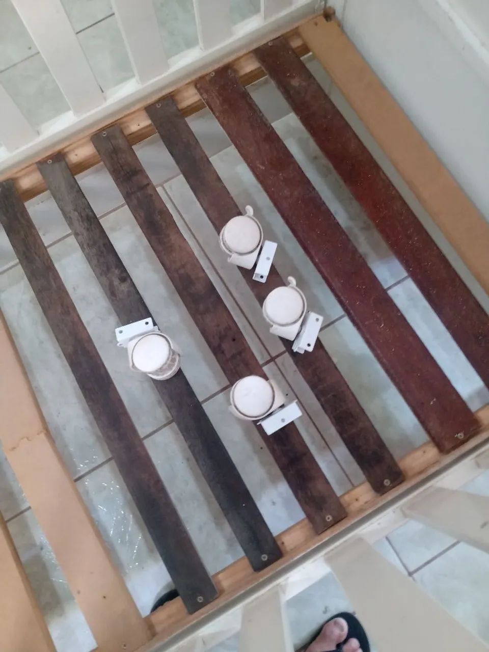 Berço Infantil Branco Madeira MDF (produzido em versão berço ou cama) - Foto 4