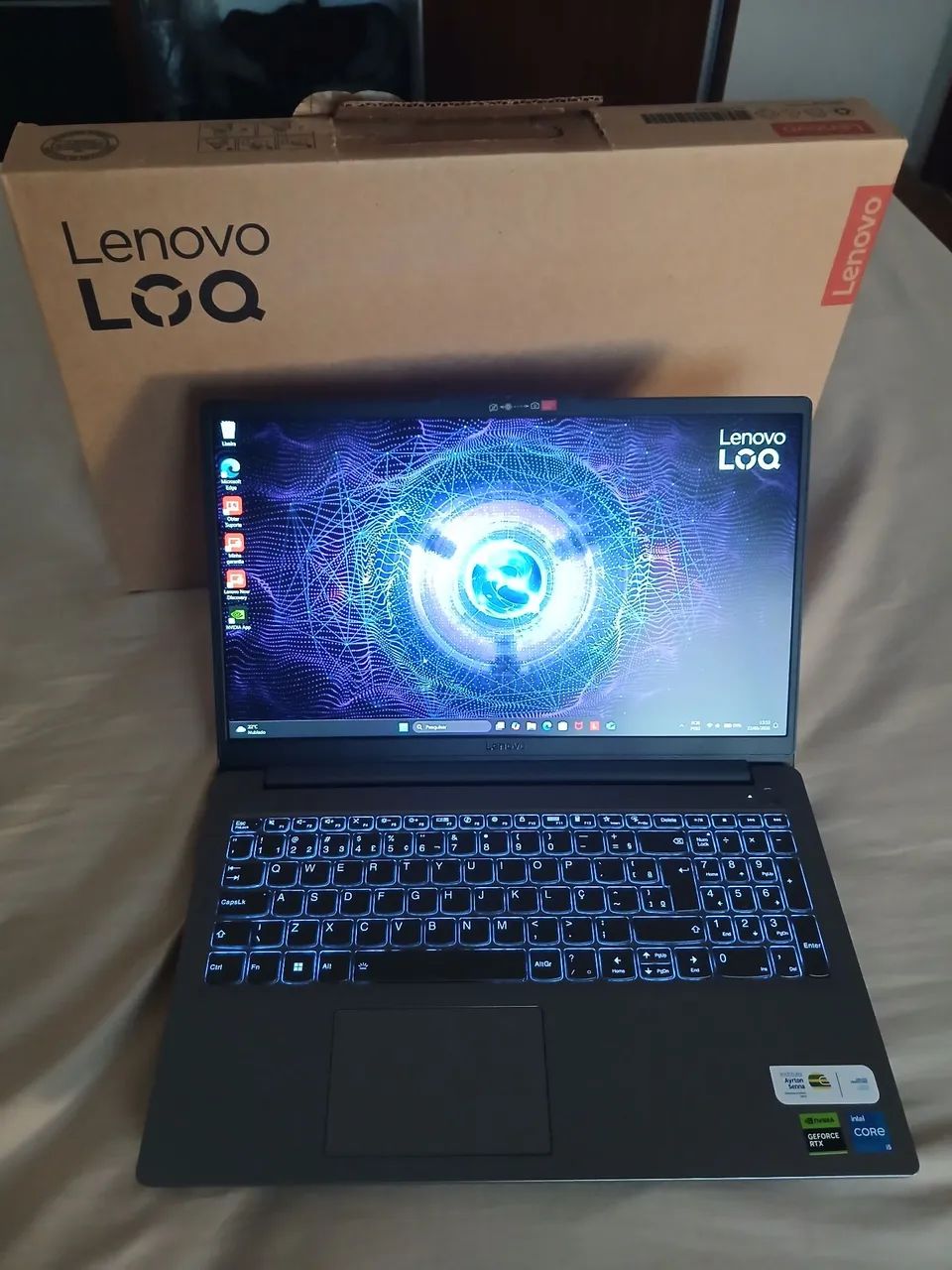 Notebook Lenovo LOQ Essential