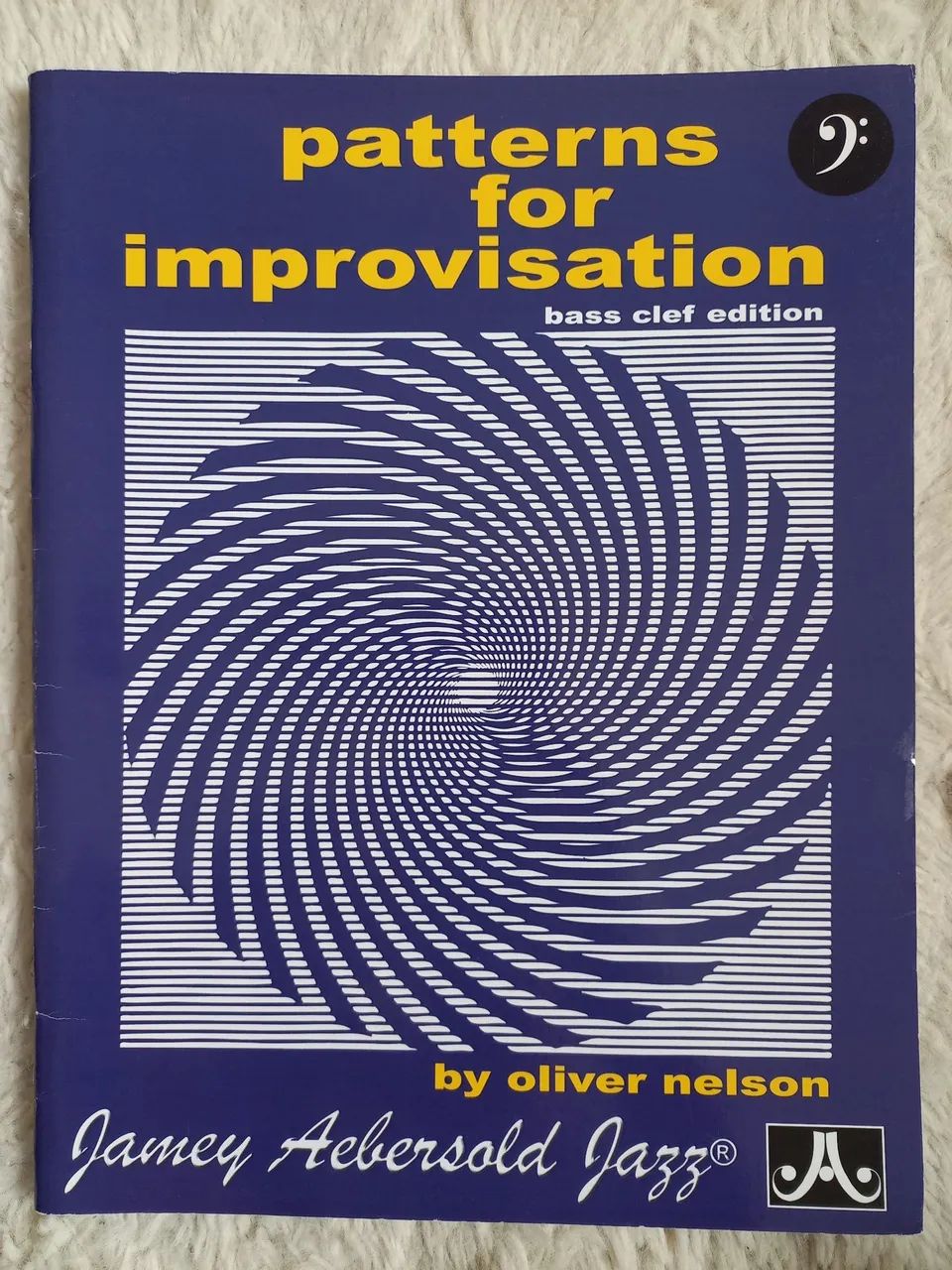 Livro Patterns For Improvisation Bass Clef