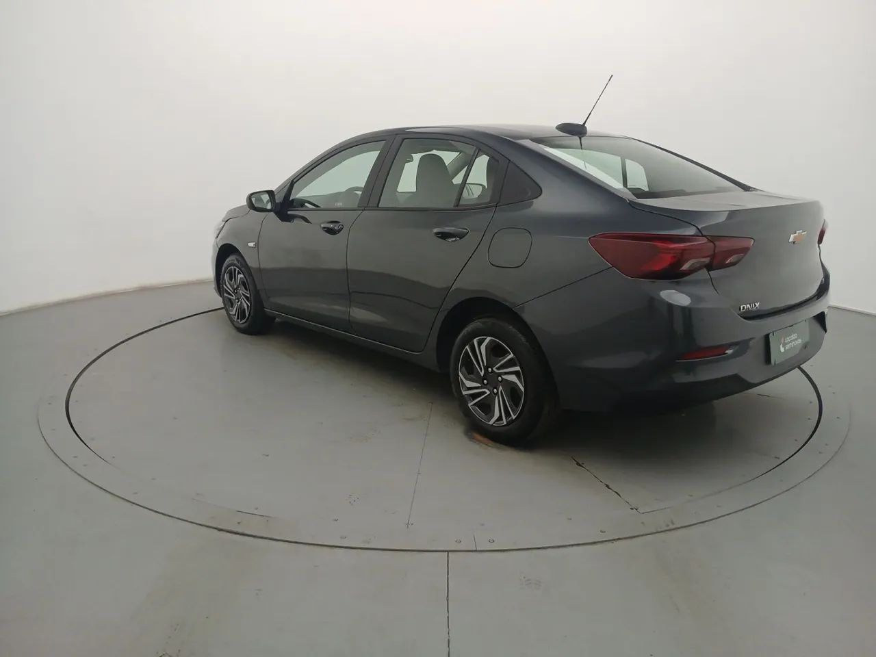 Chevrolet Onix Plus LT 1.0 12V Flex Mec. 4P, foto 3 de 18