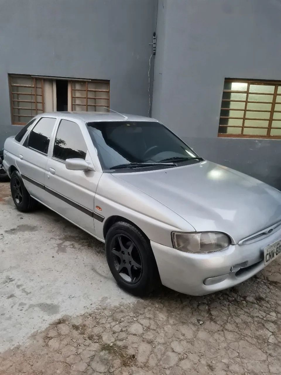 Ford Escort GLX 1.8i 16V 4P 1998