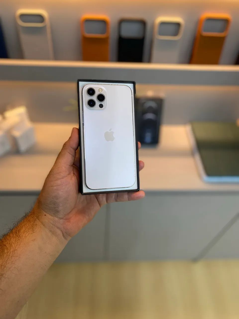 IPHONE 12 PRO 256GB BEM CONSERVADO PERFEITO FUNCIONAMENTO