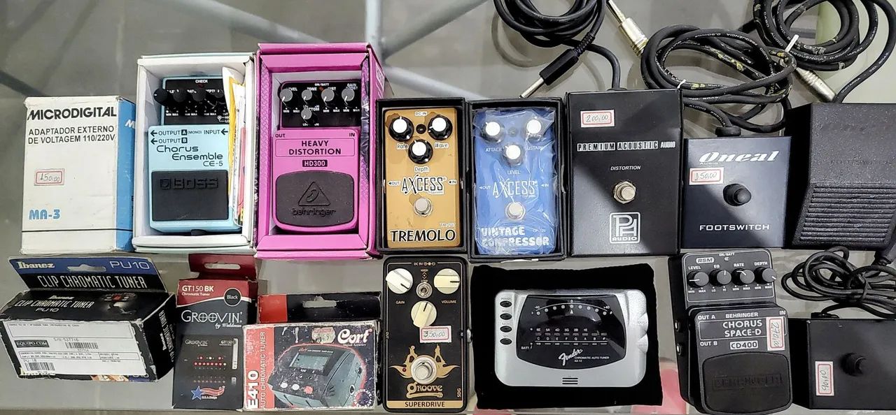 Pedais para guitarra violão etc cada um tem um preço!