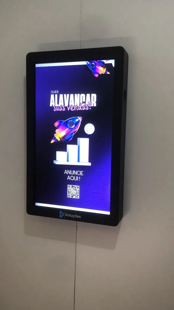 Totem de anúncio publicitário - Foto 4