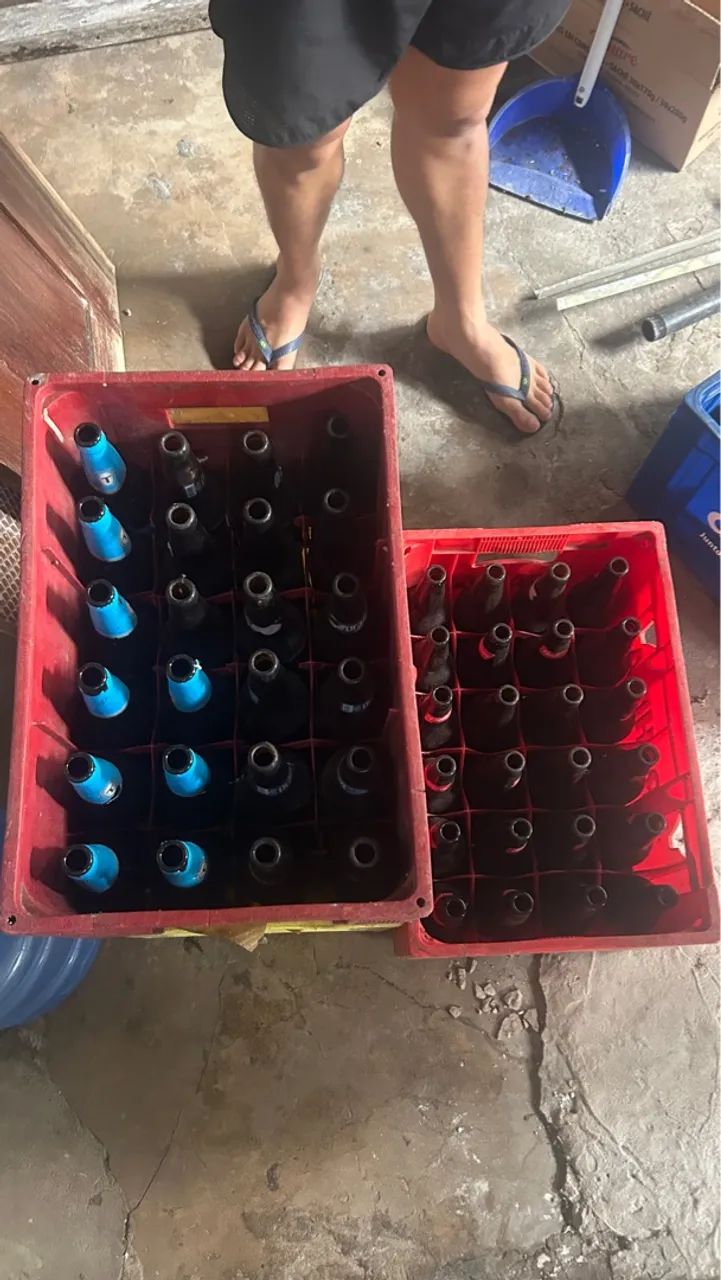 3 Grades/Engradados de garrafas retornáveis 