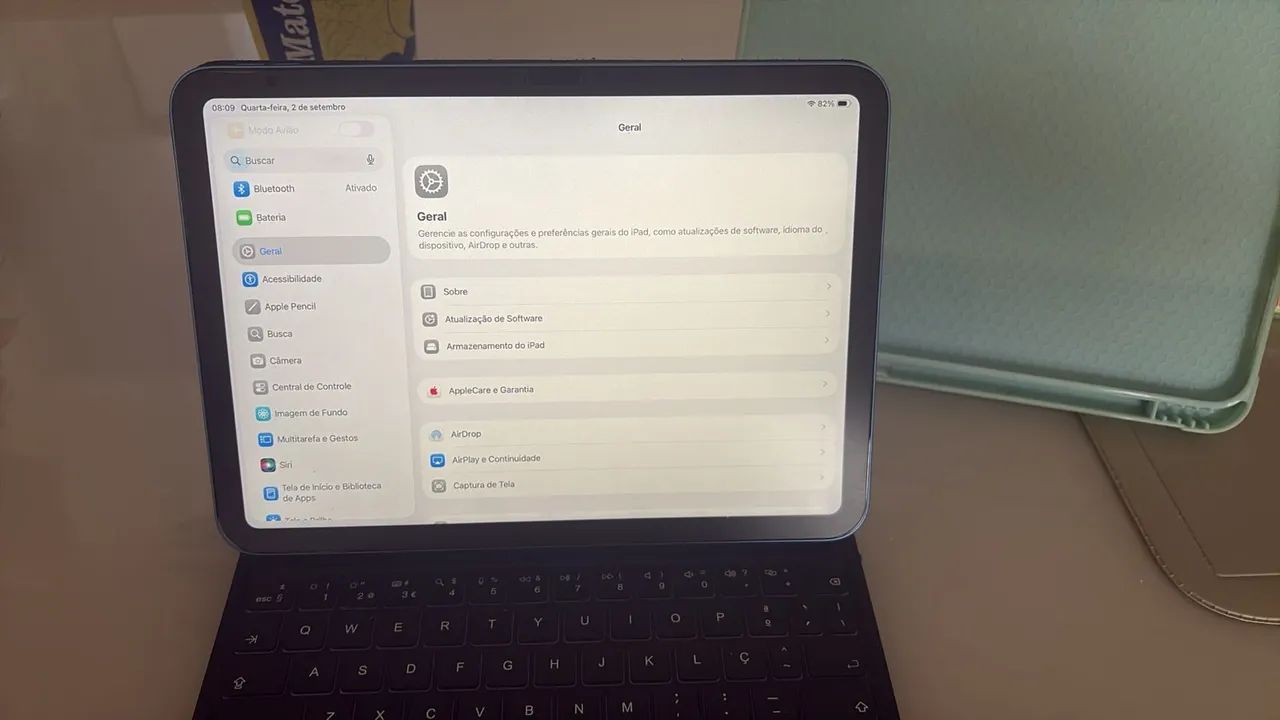 iPad 10ª Geração (10.9") 64GB Wi-Fi - Com Película e 2 Capas (1 com Teclado) - Foto 4