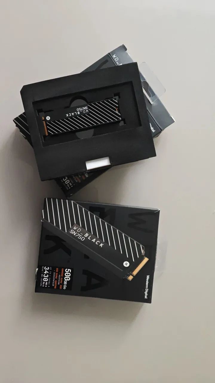02x unidades SSD 500GB WD SN750 M.2 NVMe - Armazenamento