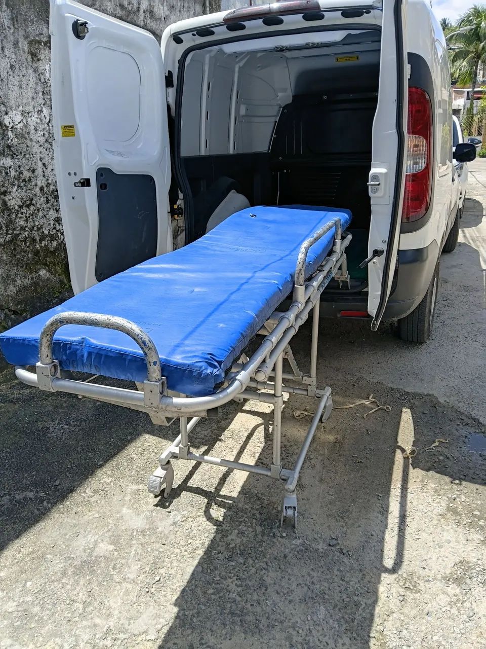 Maca de ambulância  - Foto 2