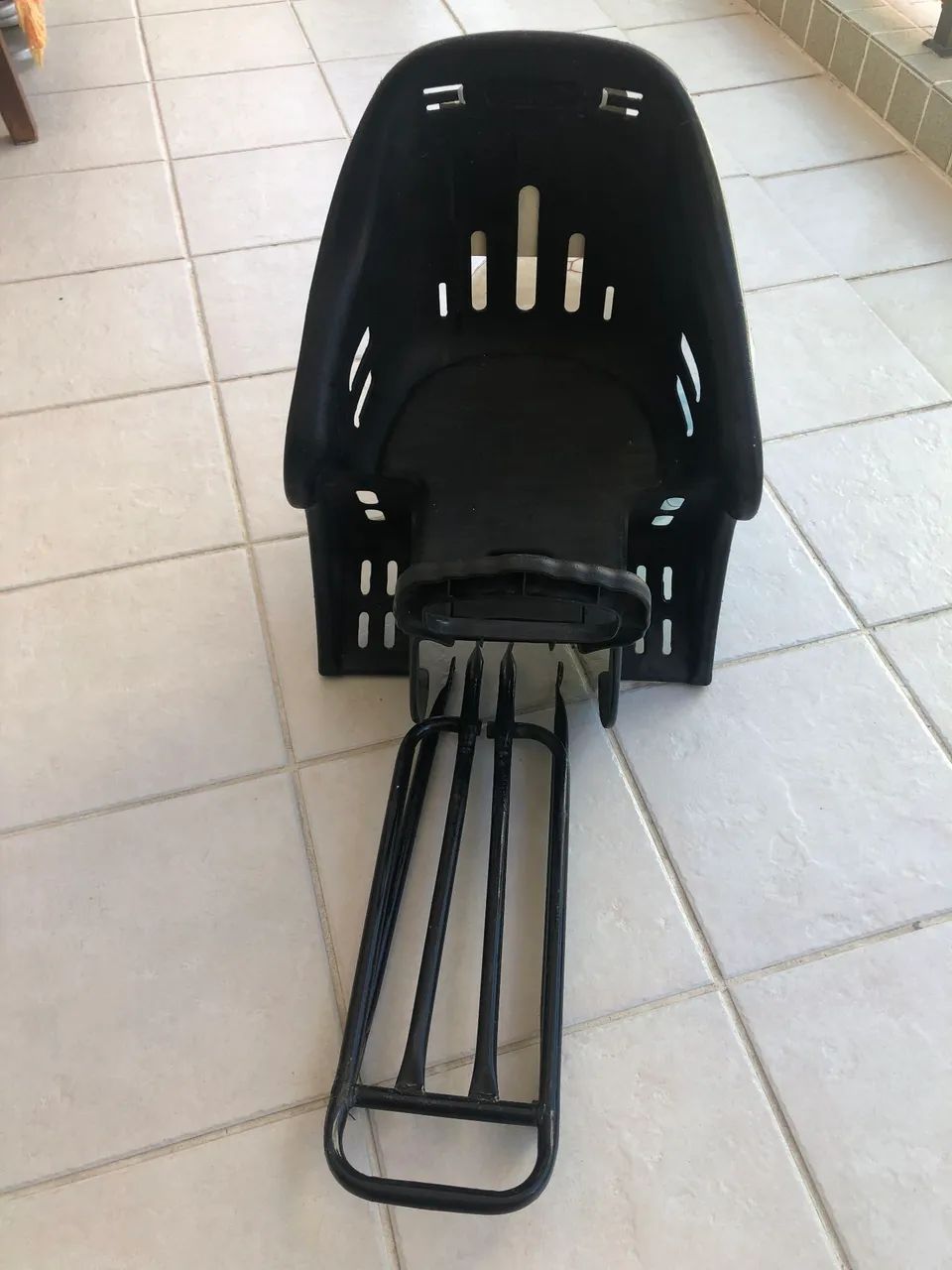 Bagageiro e cadeirinha de bicicleta  - Foto 3