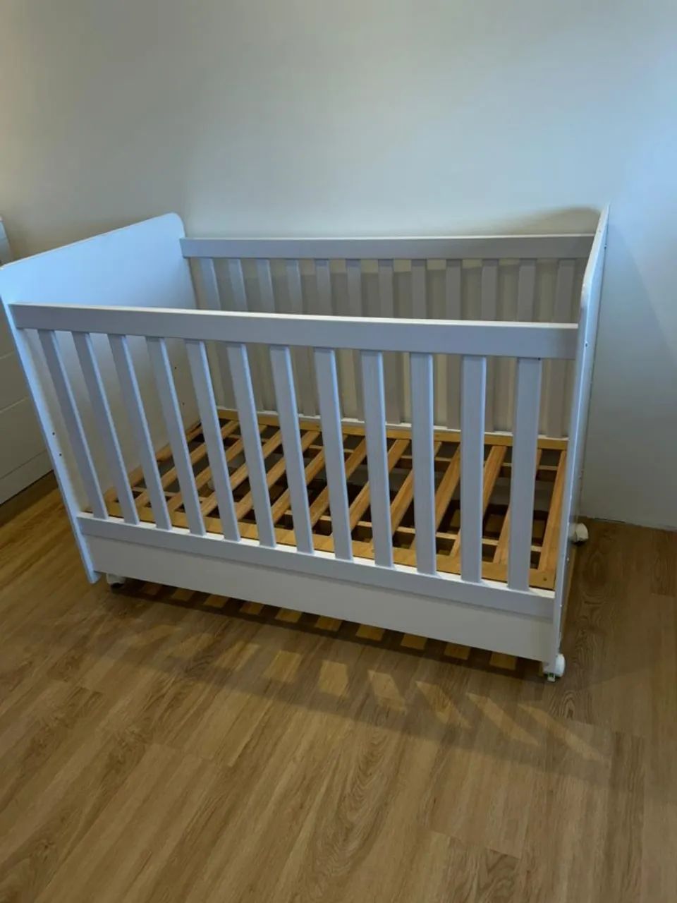 Berço Branco Brilhante