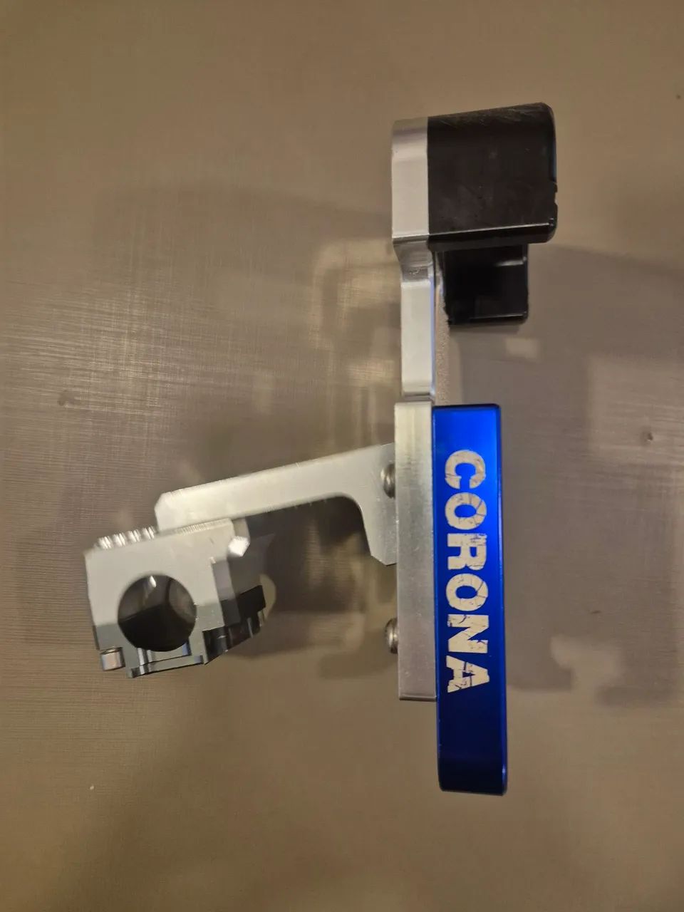 Suporte de celular Corona Racing  - Foto 5