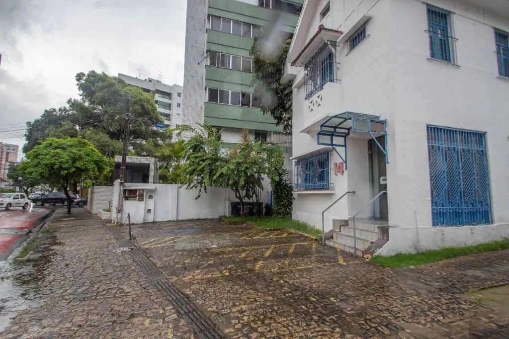 Casarão para vender nas Graças - Foto 3