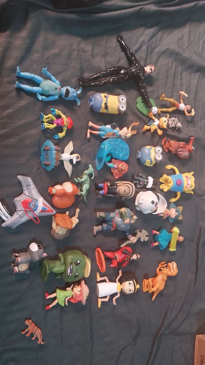 Lote de bonecos McDonald's  - Foto 2