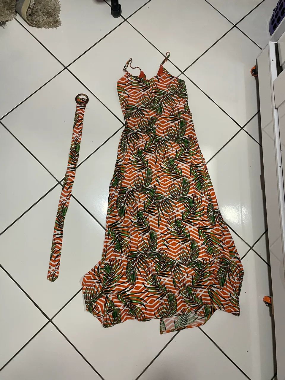 VESTIDO LONGO COM CINTO (P) - Foto 2