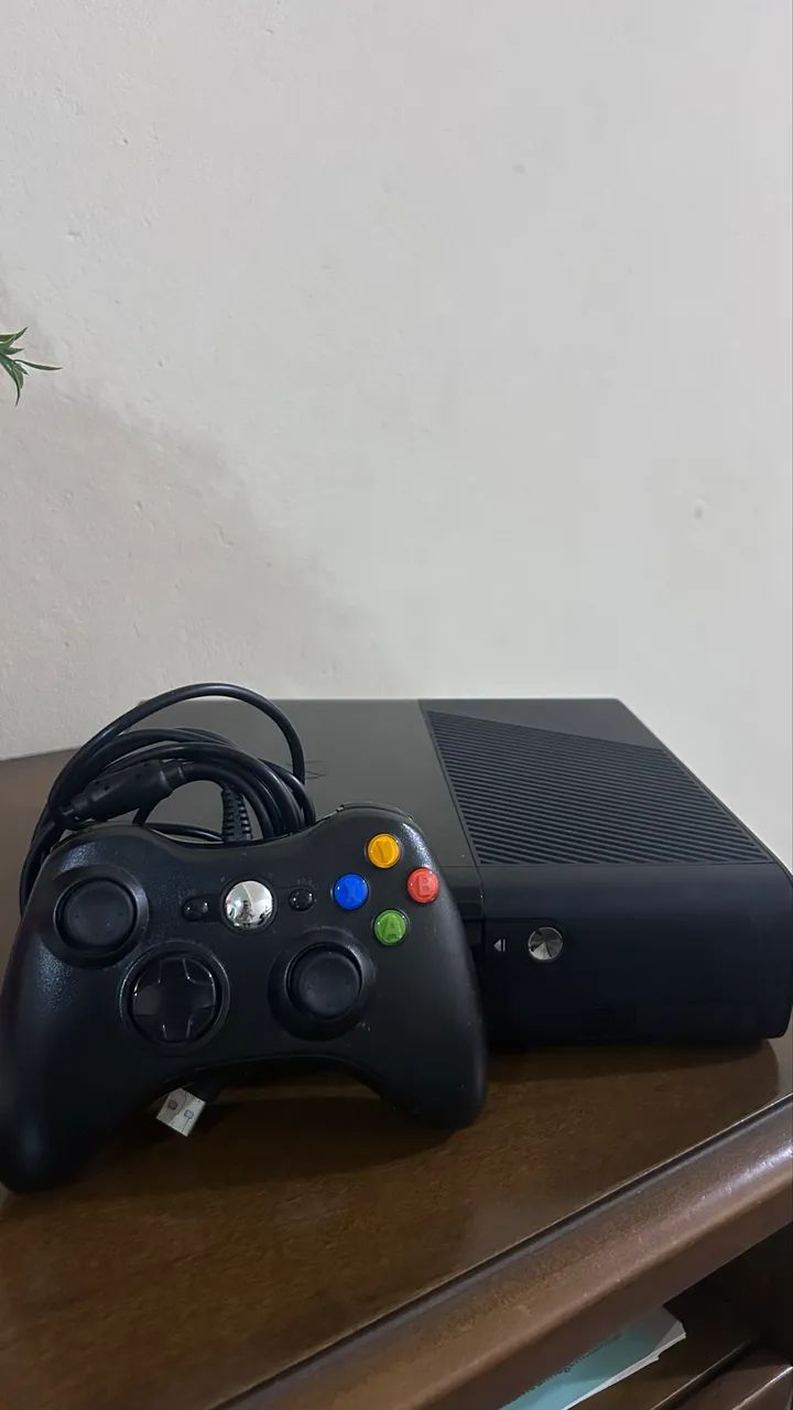 XBOX 360 com controle  - Foto 3