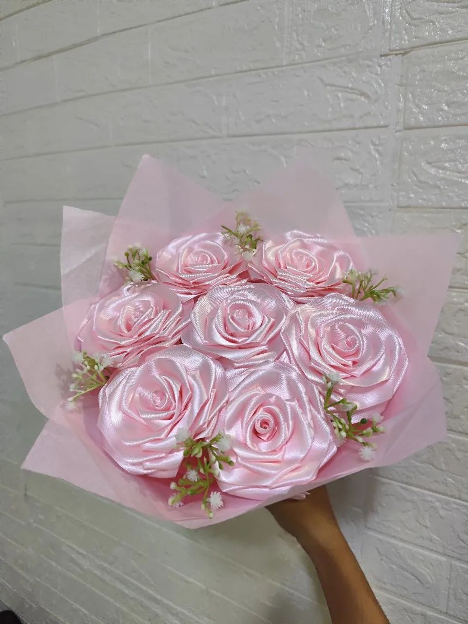 Buquê de cetim 7 ROSAS  - Foto 2